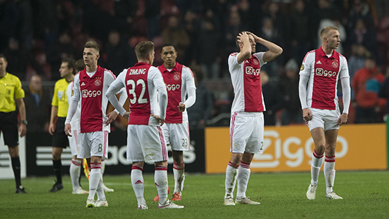 超联赛中 超联赛中